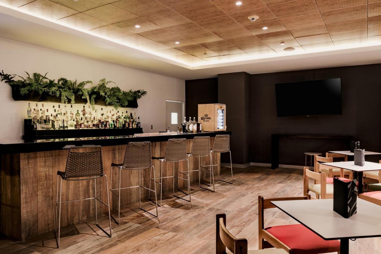 Hotel Wyndham Costa Del Sol Tumbes Exterior foto